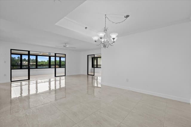 526 OAK HARBOUR Drive # 526, Juno Beach FL 33408 - Juno Beach, FL - Photo 4