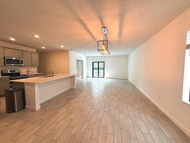 6060 STONECREST Court, Haverhill FL 33415 - Haverhill, FL - Photo 3