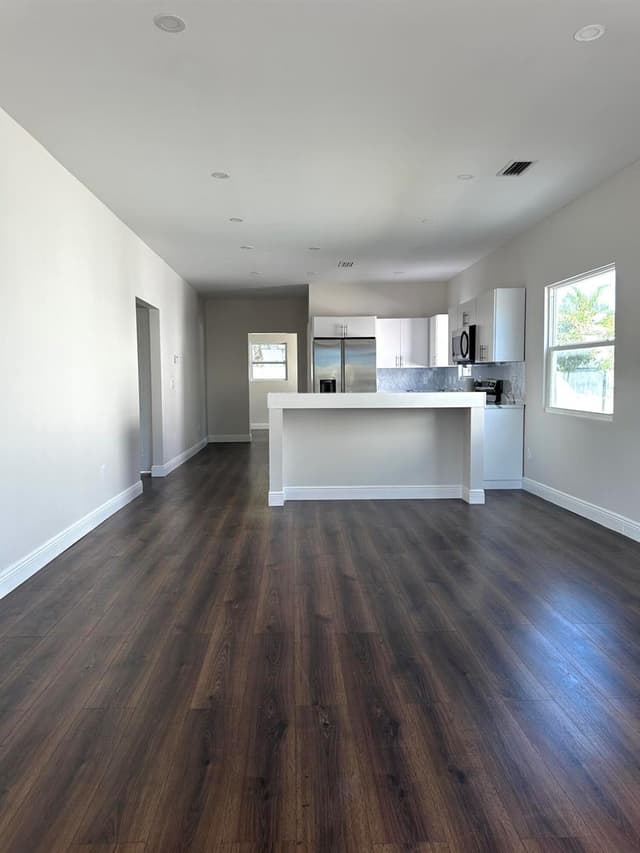 4107 Virginia Terrace, West Palm Beach FL 33405 - West Palm Beach, FL - Photo 3