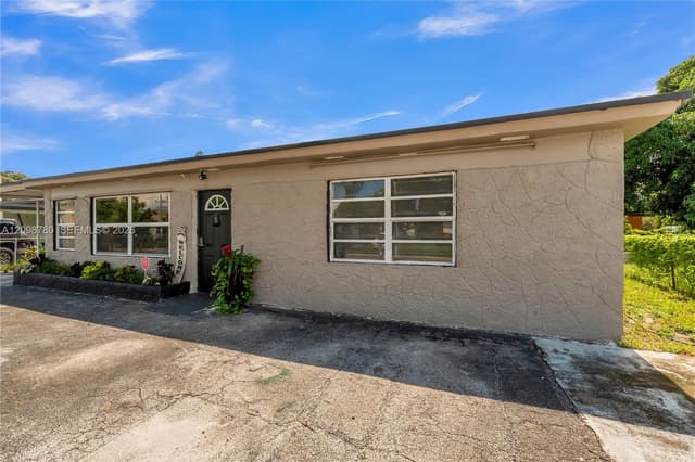 2308 NW 13th Ct, Fort Lauderdale FL 33311 - Fort Lauderdale, FL - Photo 4