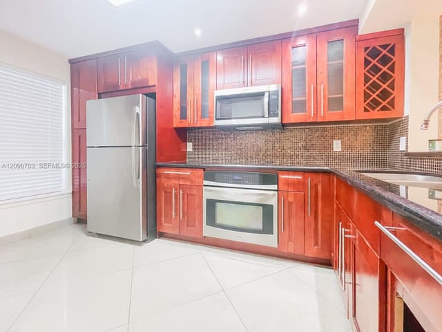 4904 SW 31st Ter, Dania Beach FL 33312 - Dania Beach, FL - Photo 6