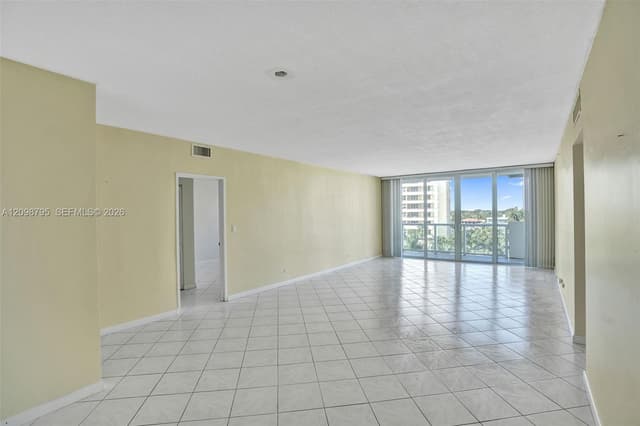 5601 Collins Ave # 620, Miami Beach FL 33140 - Miami Beach, FL - Photo 3