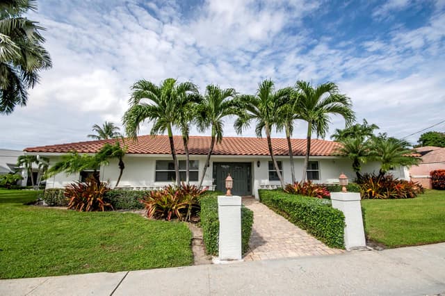 1123 SE 14th Avenue, Deerfield Beach FL 33441 - Deerfield Beach, FL - Photo 5