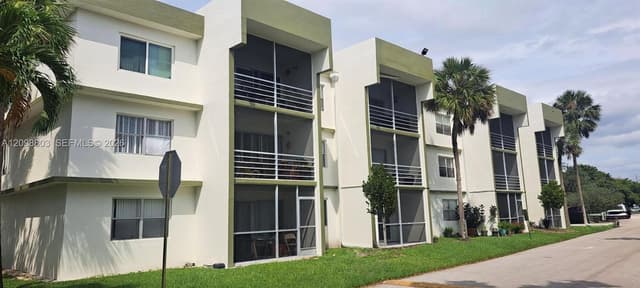 4205 N UNIVERSITY DR PH, Sunrise FL 33351 - Sunrise, FL - Photo 4