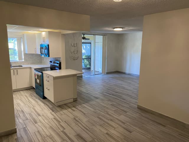 1301 NW 12th Avenue # 320A, Boca Raton FL 33486 - Boca Raton, FL - Photo 2