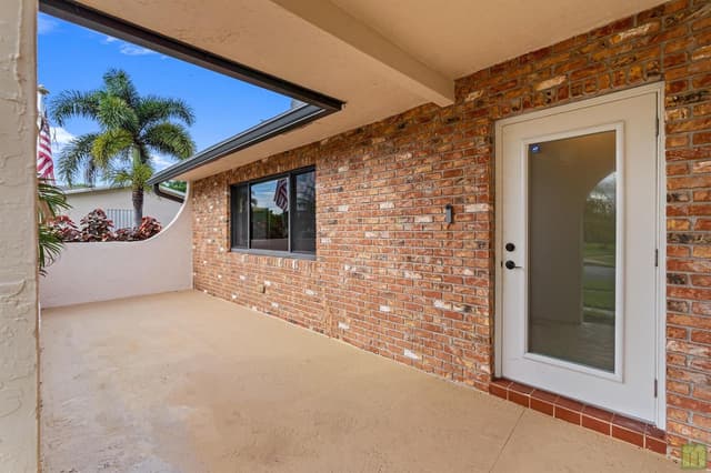 821 NW 42ND Avenue, Coconut Creek FL 33066 - Coconut Creek, FL - Photo 5