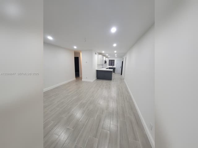 2300 SW 18th Ter, Fort Lauderdale FL 33315 - Fort Lauderdale, FL - Photo 6