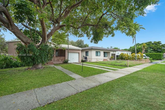 250 Laurel Way, Miami Springs FL 33166 - Miami Springs, FL - Photo 3