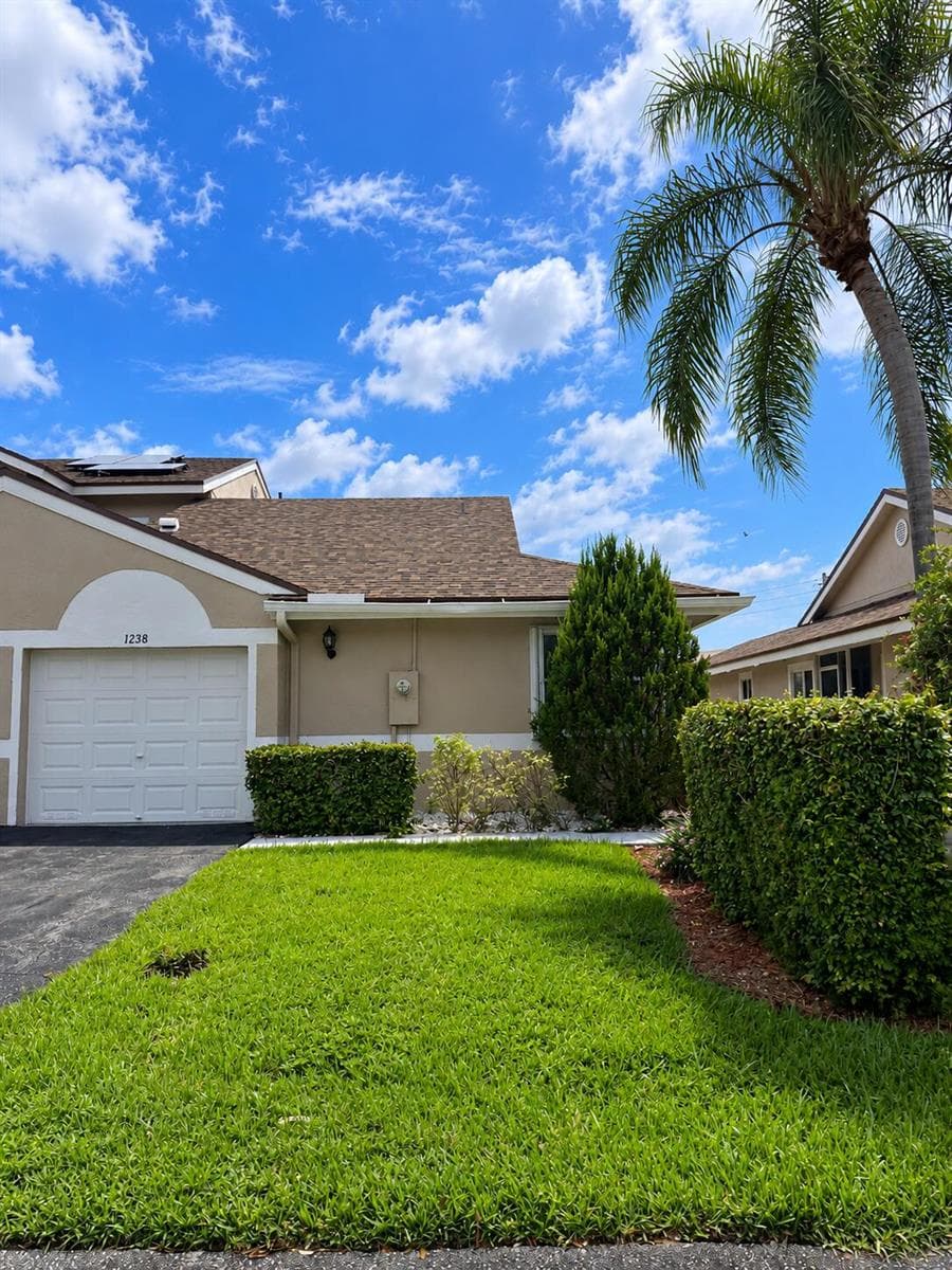 1238 NW 51ST Way # 1238, Deerfield Beach FL 33442 - Deerfield Beach, FL - Photo 1