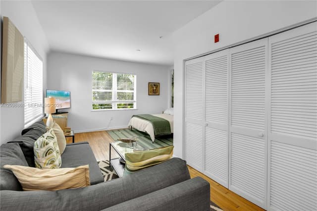 1521 Lenox Ave # 209, Miami Beach FL 33139 - Miami Beach, FL - Photo 7