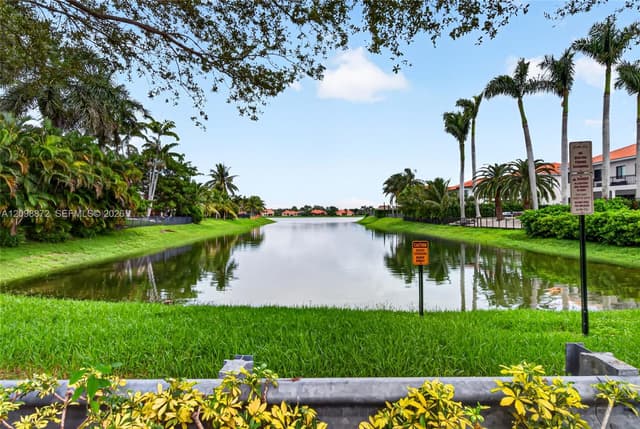 7876 SW 194th St, Cutler Bay FL 33157 - Cutler Bay, FL - Photo 4