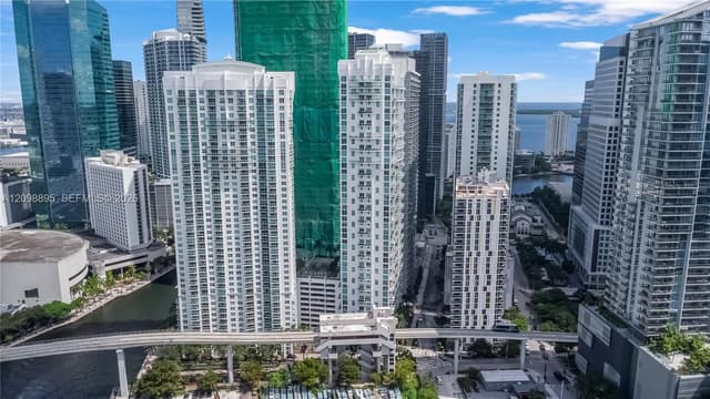 41 SE 5th St # 811, Miami FL 33131 - Miami, FL - Photo 3
