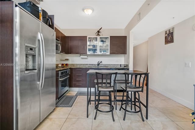 41 SE 5th St # 811, Miami FL 33131 - Miami, FL - Photo 4