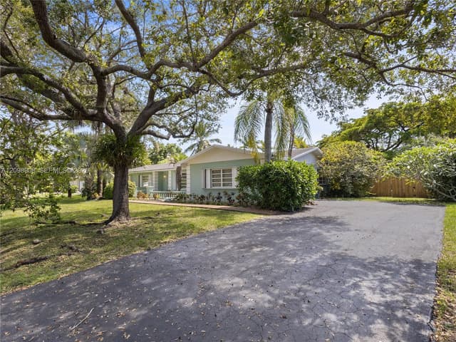 10100 SW 133rd St, Miami FL 33176 - Miami, FL - Photo 7