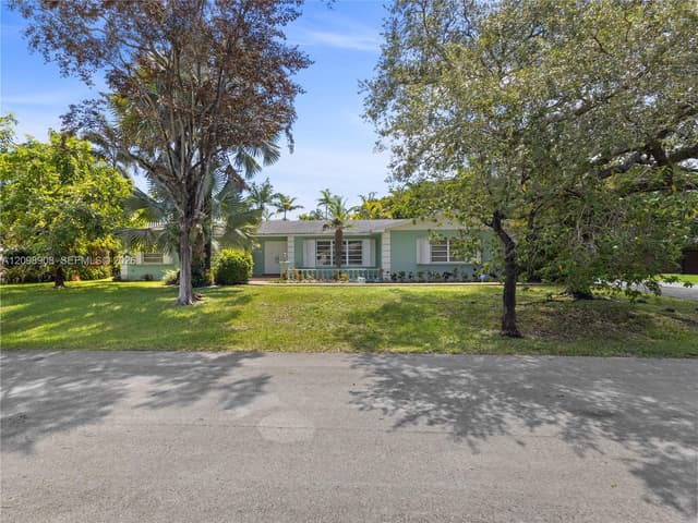 10100 SW 133rd St, Miami FL 33176 - Miami, FL - Photo 4