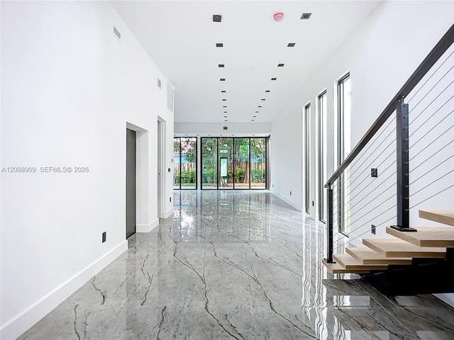3069 SW 27th Ter, Miami FL 33133 - Miami, FL - Photo 2