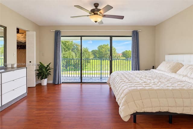 735 NW 105th Pl # C3, Miami FL 33172 - Miami, FL - Photo 3