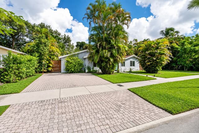 1823 SW 22ND Street, Fort Lauderdale FL 33315 - Fort Lauderdale, FL - Photo 2