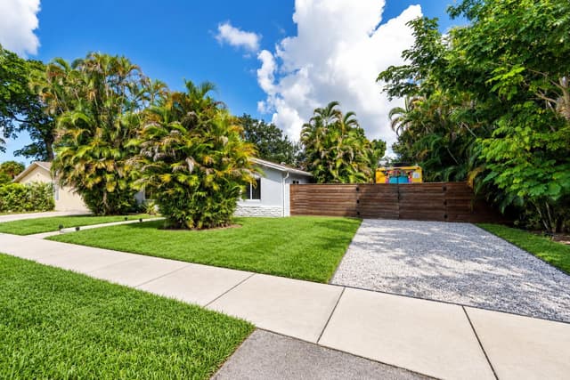 1823 SW 22ND Street, Fort Lauderdale FL 33315 - Fort Lauderdale, FL - Photo 3