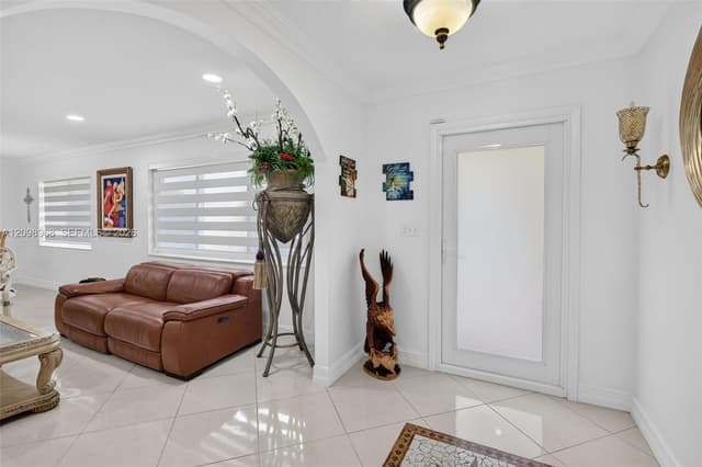 16110 Stirling Rd, Southwest Ranches FL 33331 - Southwest Ranches, FL - Photo 7