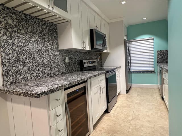 14113 SW 55th St, Miami FL 33175 - Miami, FL - Photo 3
