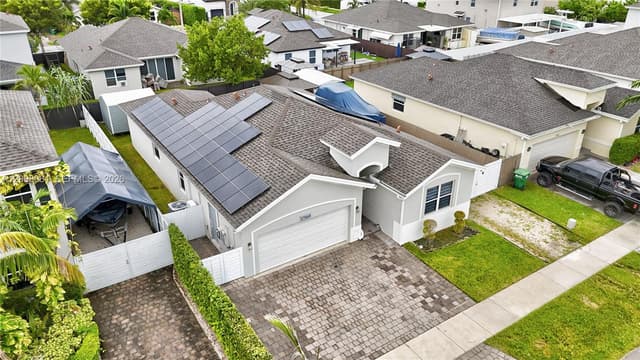 27664 SW 133rd Path, Homestead FL 33032 - Homestead, FL - Photo 2