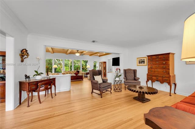 1245 Algardi Ave, Coral Gables FL 33146 - Coral Gables, FL - Photo 4