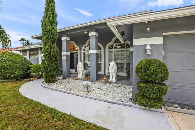 13820 Folkestone Circle, Wellington FL 33414 - Wellington, FL - Photo 6