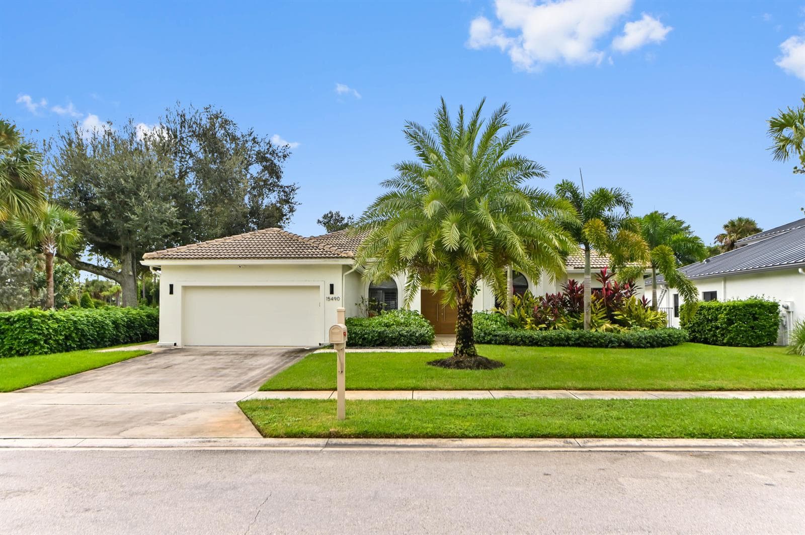 15490 WHISPERING WILLOW Drive, Wellington FL 33414 - Wellington, FL - Photo 1