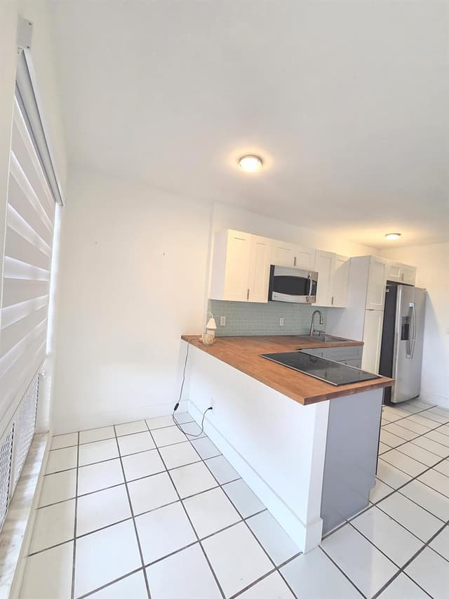 2716 NE 30TH Place # 105C, Fort Lauderdale FL 33306 - Fort Lauderdale, FL - Photo 5