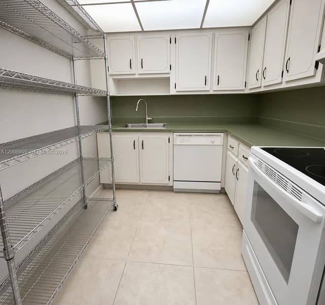 201 180th Dr # 202, Sunny Isles Beach FL 33160 - Sunny Isles Beach, FL - Photo 7