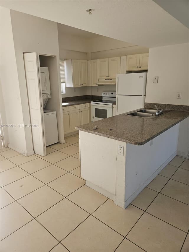1638 SW 3rd St # 302, Miami FL 33135 - Miami, FL - Photo 2