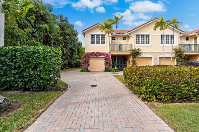 336 VENETIAN Drive # 1, Delray Beach FL 33483 - Delray Beach, FL - Photo 3