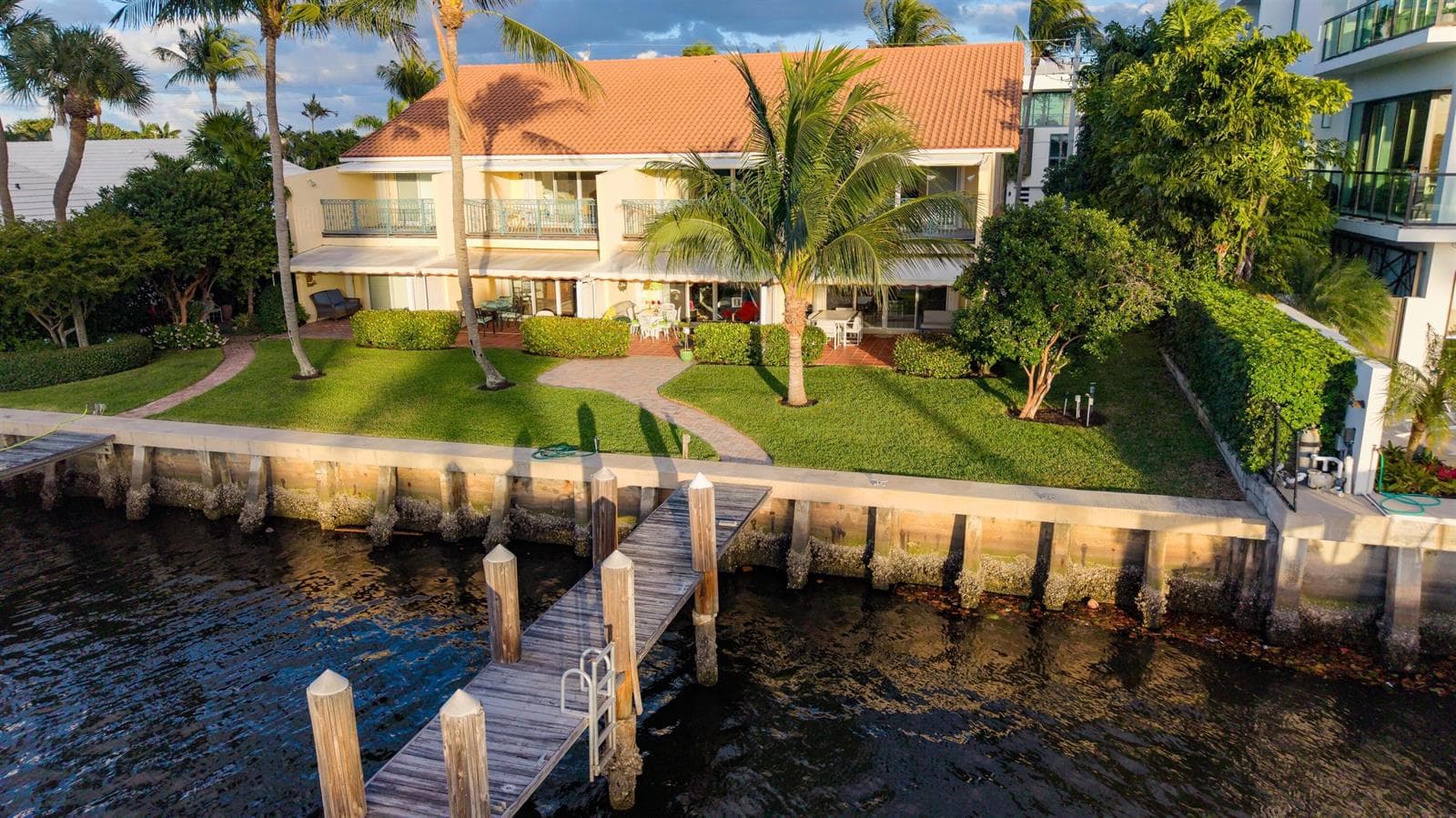 336 VENETIAN Drive # 1, Delray Beach FL 33483 - Delray Beach, FL - Photo 1