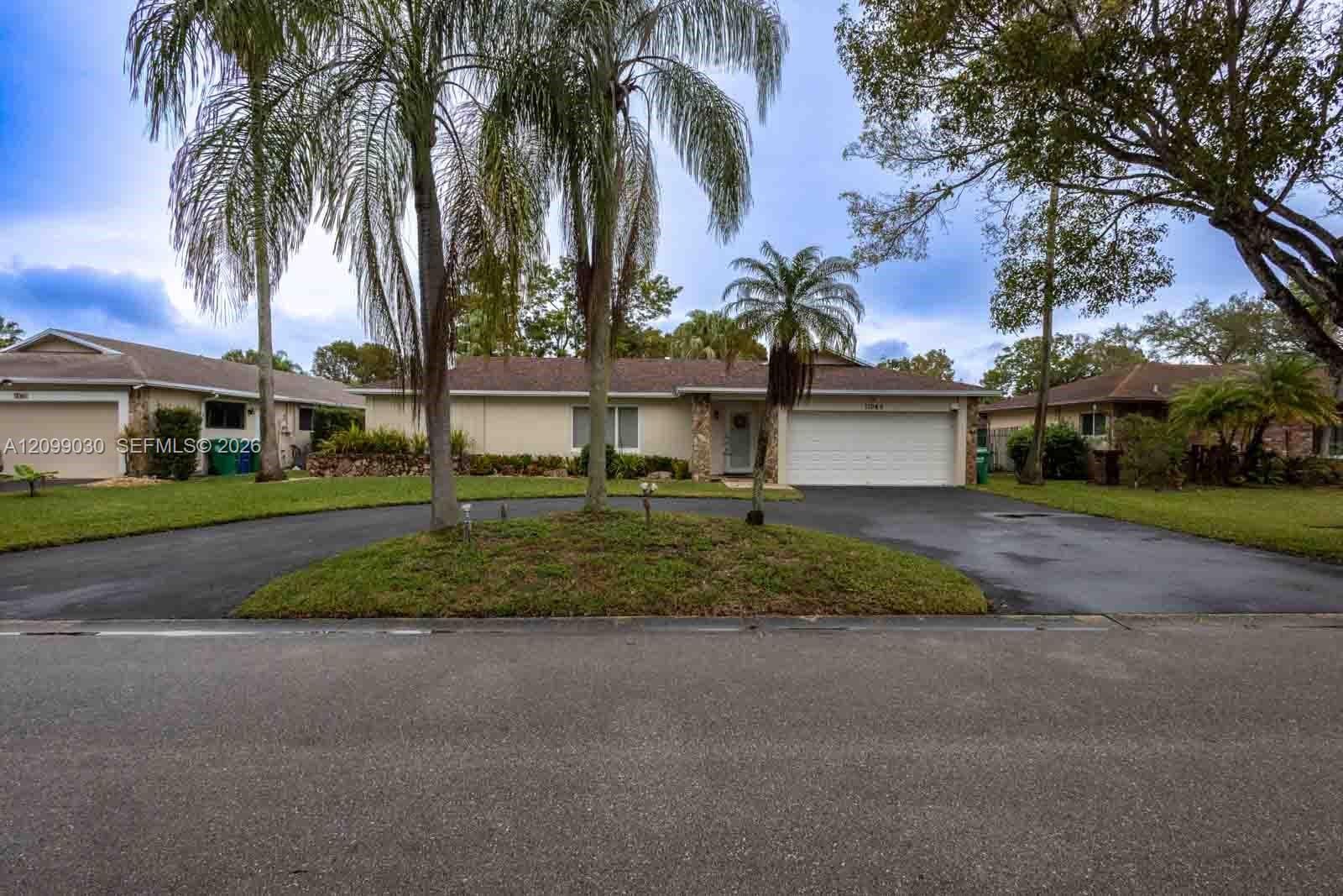 11045 NW 21st St, Coral Springs FL 33071