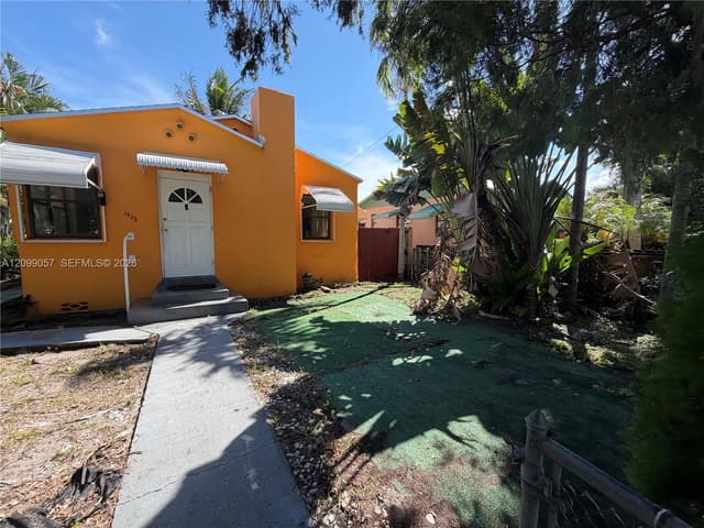 1932 Adams St, Hollywood FL 33020 - Hollywood, FL - Photo 2