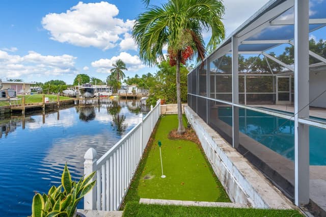 421 SW 18TH Street, Pompano Beach FL 33060 - Pompano Beach, FL - Photo 2