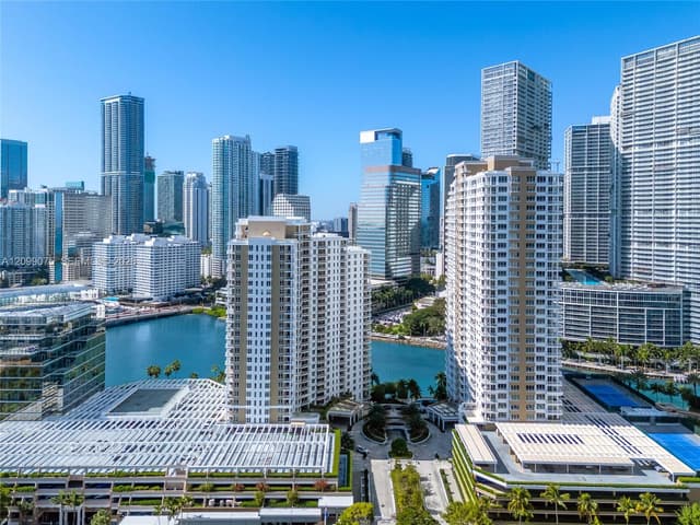 701 Brickell Key Blvd # 1004, Miami FL 33131 - Miami, FL - Photo 2