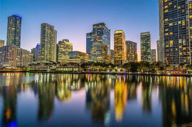 701 Brickell Key Blvd # 1004, Miami FL 33131 - Miami, FL - Photo 4