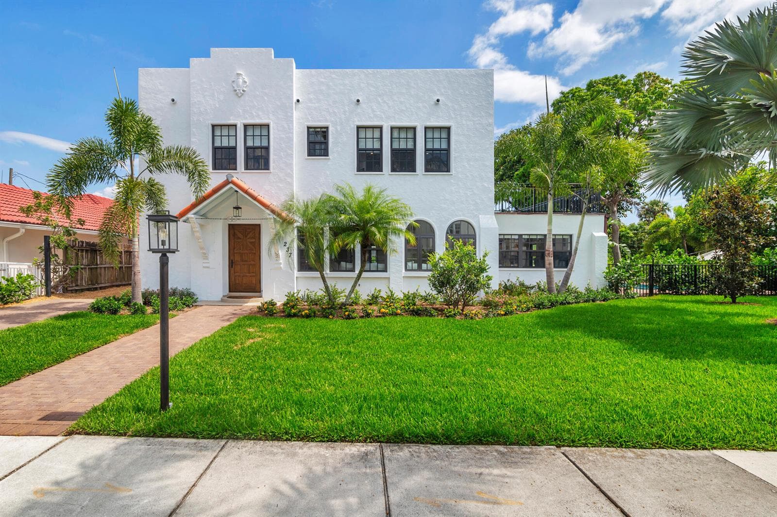 237 Monroe Drive, West Palm Beach FL 33405
