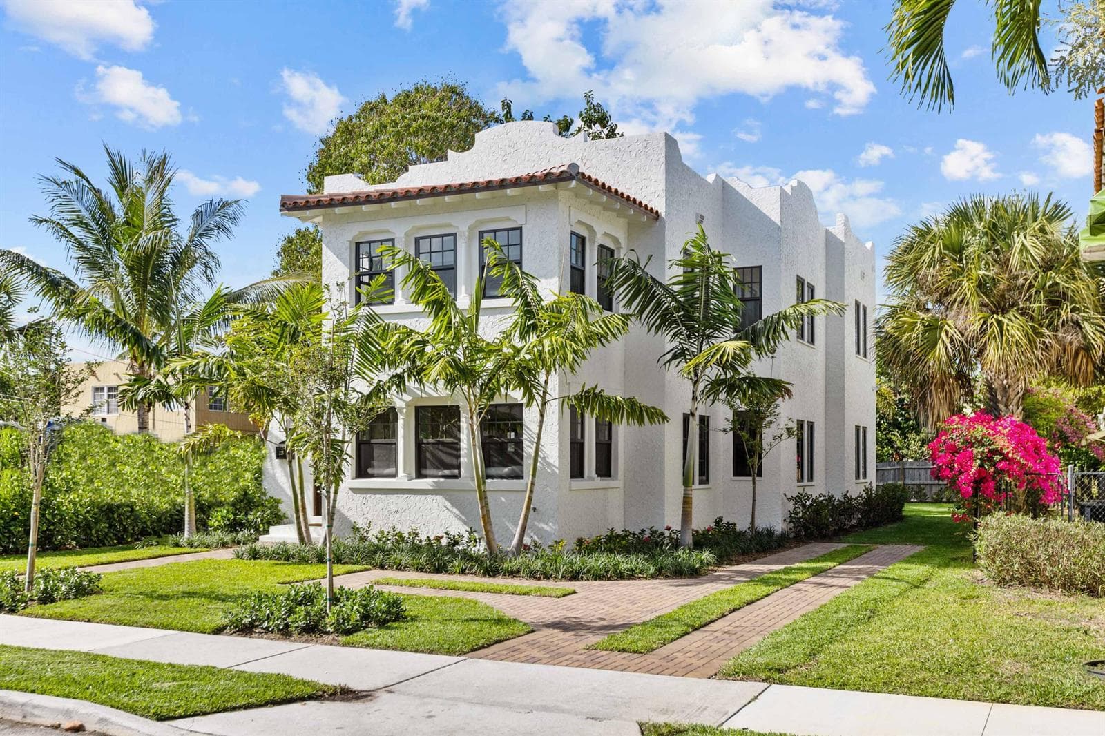 225 Monroe Drive, West Palm Beach FL 33405 - West Palm Beach, FL - Photo 1