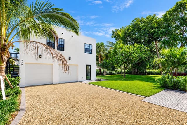 237/225 Monroe Drive, West Palm Beach FL 33405 - West Palm Beach, FL - Photo 6