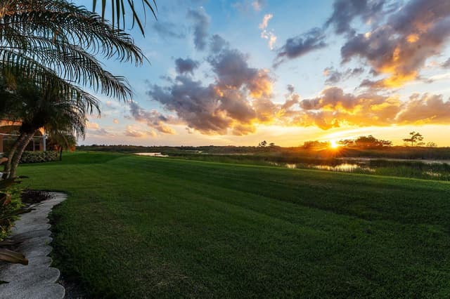 54 CAYMAN Place, Palm Beach Gardens FL 33418 - Palm Beach Gardens, FL - Photo 3