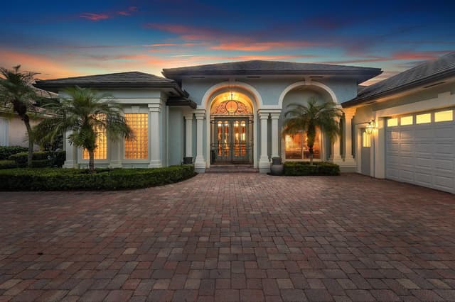 54 CAYMAN Place, Palm Beach Gardens FL 33418 - Palm Beach Gardens, FL - Photo 5
