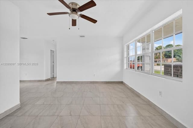 2885 NW 155th Ter, Miami Gardens FL 33054 - Miami Gardens, FL - Photo 6