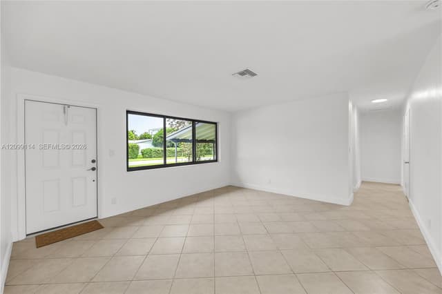 6371 SW 1st Ct, Pembroke Pines FL 33023 - Pembroke Pines, FL - Photo 6