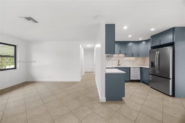 6371 SW 1st Ct, Pembroke Pines FL 33023 - Pembroke Pines, FL - Photo 3