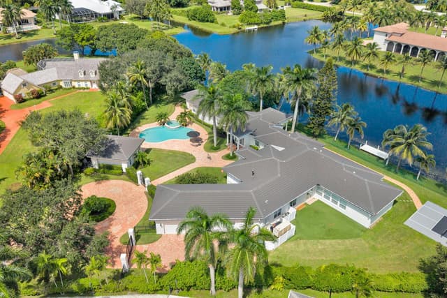 16046 RIO DEL SOL, Delray Beach FL 33446 - Delray Beach, FL - Photo 2