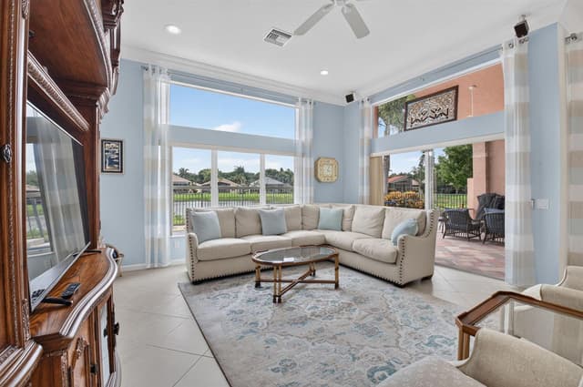 7403 Twin Falls Drive, Boynton Beach FL 33437 - Boynton Beach, FL - Photo 6