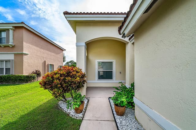 6734 Lake Nona Place, Lake Worth FL 33463 - Lake Worth, FL - Photo 6